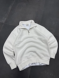 YARIM FERMUARLI BEYAZ SWEATSHİRT